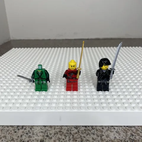 LEGO Ninjago Zx Lot Lloyd Kai Cole Part Accessories Weapons Minifigure Lot