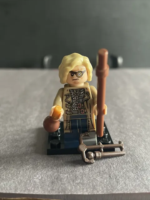 Lego Minifigure Mad Eye Moody Harry Potter Collectible - (71022)