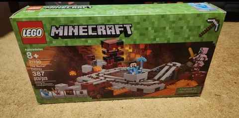 LEGO Minecraft: The Nether Railway (21130) complete set, box/printed instruction