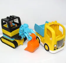LEGO DUPLO Truck & Tracked Excavator Construction Site Vehicles dumptruck