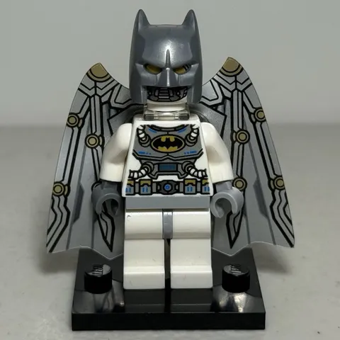 LEGO Batman Minifigure Silver Suit w/ Wings Silver Helmet Printed Cape