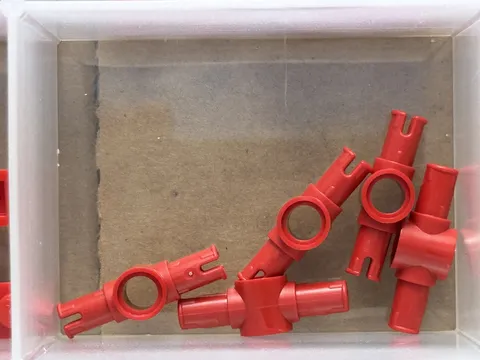 LEGO Parts - Red Technic, Pin 3L Center Pin Hole - No 87082 - QTY 5
