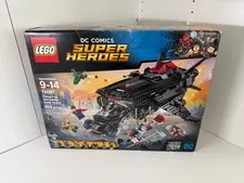 LEGO DC Comics Super Heroes: Flying Fox: Batmobile Airlift Attack (76087)