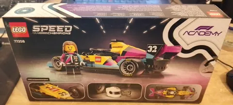 LEGO Speed Champions F1 Academy LEGO Race Car (77258) (R)