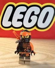 Lego Ninjago Cole Core Minifigure With Accessory