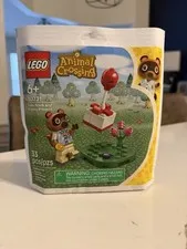 LEGO  Animal Crossing Tom Nook and Flying Present Paper Bag 30731 SEALED New
