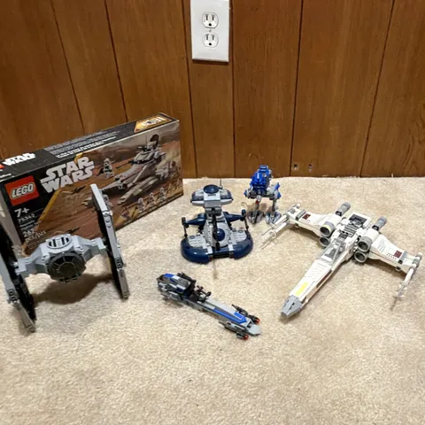 LEGO Star Wars set lot/ No minifigures included