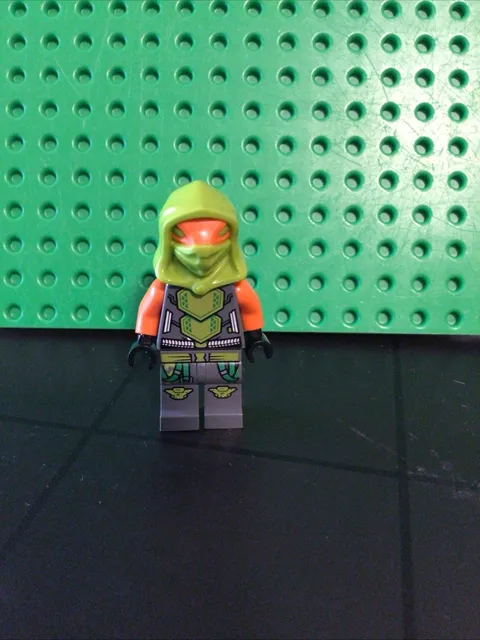 LEGO Ninjago Dragons Rising Frak Minifigure / NEW / njo0977 71844 892513