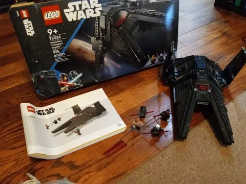 LEGO Star Wars: Inquisitor Transport Scythe (75336) Complete W Box Manual