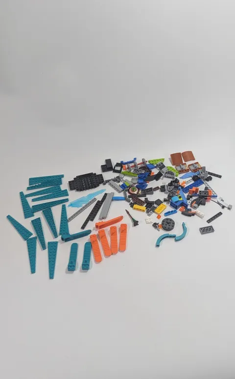 Lego Lot of 175 Various Specialty Pieces Bricks Blocks and Detailed Parts w/Case