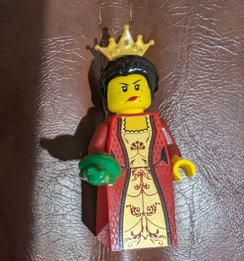 LEGO Queen Minifigure w/ Gold Crown, Black Hair, Red Dress & Frog cas469