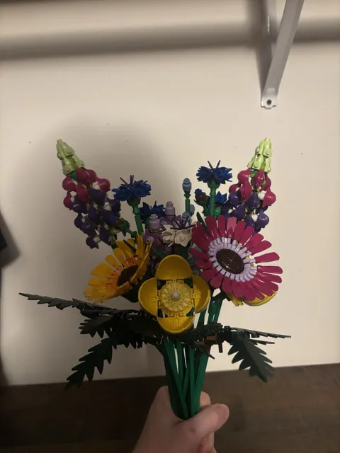 USED LEGO Wildflower Bouquet - NO Box ALL Pieces Included #10313