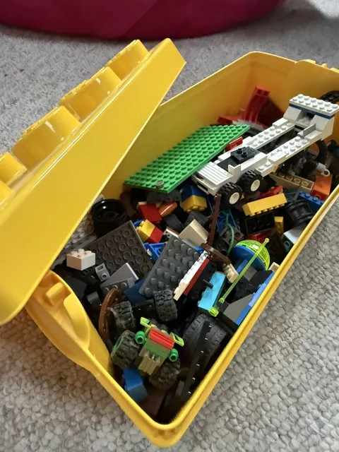 LEGO Storage Brick Case 8 Stud Large Yellow Container Plastic Bin Box 3.5lb Misc
