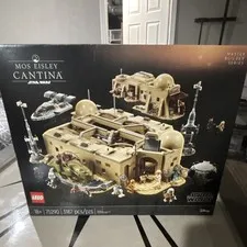 LEGO Star Wars Mos Eisley Cantina 75290 Master Builder Series 3187 pcs