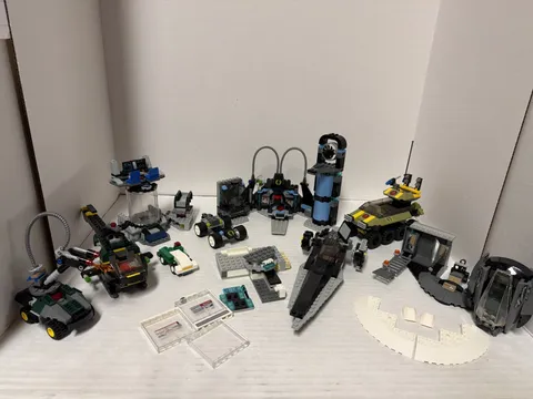 Lot of Various Themed LEGO Sets Star Wars Marvel And More 7915 / 76008 READ