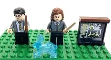 Retired LEGO 75966 Hogwarts™ Room of Requirement Minifigures and Accessories CMF