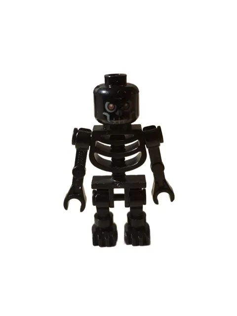 LEGO Skeleton Warrior 1 Minifigure Castle Fantasy Era Black good condition