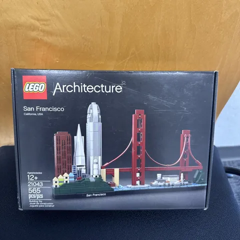 LEGO ARCHITECTURE: San Francisco (21043)