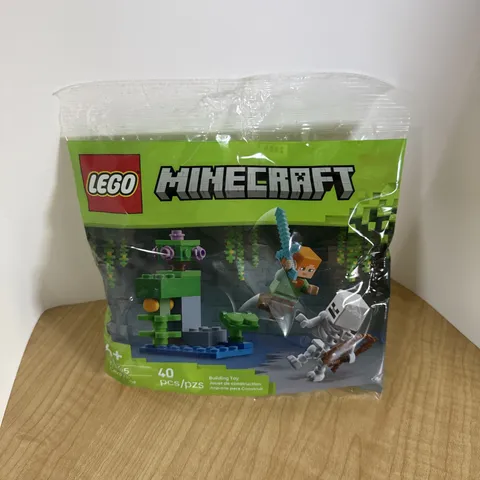 LEGO Minecraft: The Lush Cave Fight (30705) *New and Sealed*