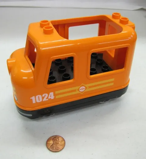 Lego Duplo MOTORIZED ORANGE TRAIN LOCOMOTIVE ENGINE Battery Powered #1024