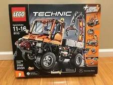 2011 LEGO TECHNIC 8110 Mercedes-Benz Unimog 100% Complete W/ Box Rare & Retired