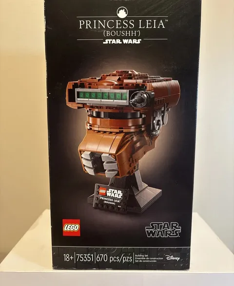 LEGO Star Wars: Princess Leia (Boushh) Helmet 75351 (2023) Brand New Sealed