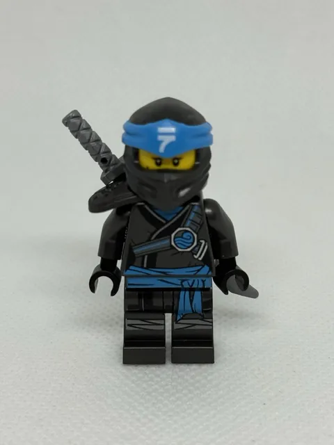 Lego Ninjago Secrets Of Forbidden Spinjitzu Nya Minifigure New From Set 70677.