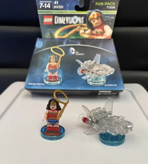 LEGO Dimensions 71209 DC Comics Wonder Woman Fun Pack w/ Invisible Jet 100%