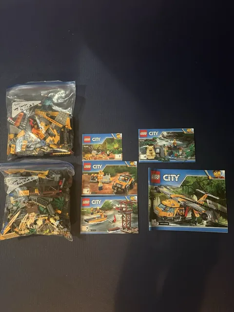 LEGO CITY Jungle 60162 Jungle Air Drop Helicopter WITH INSTRUCTIONS