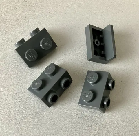 LEGO 4x NEW Pieces Bracket 1x2 - 1x2 DARK BLUISH GRAY #99781
