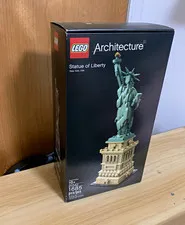 LEGO Architecture Statue of Liberty 21042 Complete Set 1685 pcs Age 16+