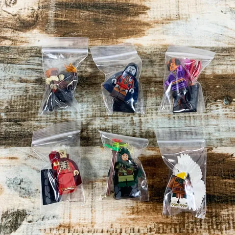 Lof of 6 LEGO Dungeons & Dragons Mini Figures - Tiefling, Strahd, Szass Tam ++