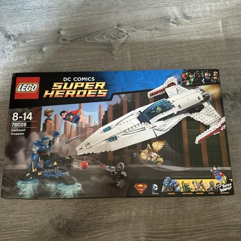 LEGO DC Comics Super Heroes: Darkseid Invasion Set 76028 NEW Unopened