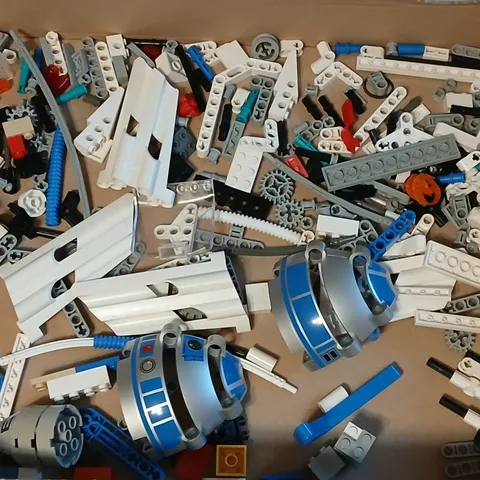 LEGO Star Wars MINDSTORMS 9748 Droid Developer Kit INCOMPLETE