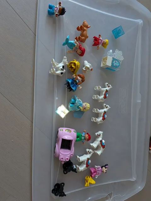 Disney Lego Duplo Minifigures Lot Ariel Anna Elsa Minnie Light Up Brick