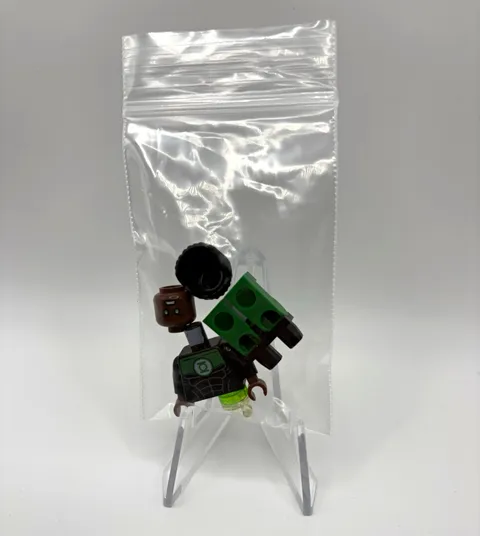 LEGO minifigure John Stewart green lantern BRAND NEW UNASSEMBLED *RARE* AND RING