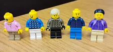 LEGO minifigures lot (5) Random Soccer Pink Purple Men Women 