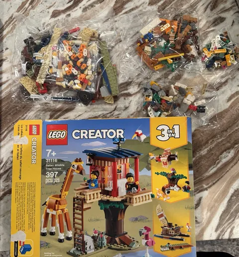 LEGO Creator 3-in-1 Safari Wildlife Tree House 31116 Set, 397 Pieces