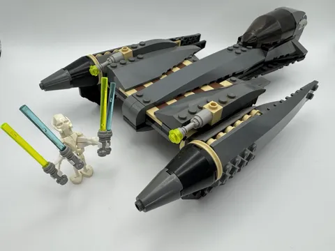 LEGO Star Wars General Grievous Starfighter Set 7656, 246 pcs, 7-12, No Box