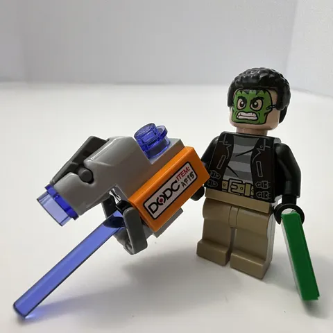 LEGO® Masked Robber Minifigure Green Mask Spider-Man Homecoming sh0421