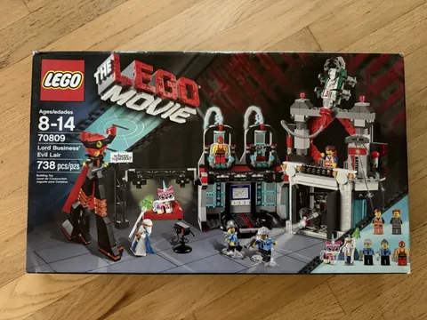 LEGO The LEGO Movie: Lord Business' Evil Lair 70809 New in Box-Sealed