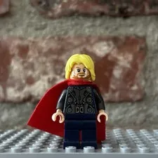 Lego Minifigure Thor - Spongy Cape, Dark Blue Legs sh0170 Super Heroes