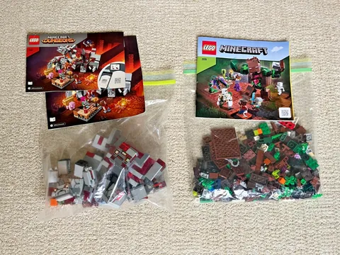 Lego Minecraft Dungeons sets Redstone Battle and Jungle Abomination: Used