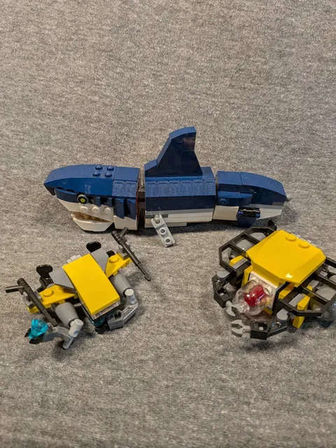 Lego City Deep Sea Scuba Scooter, Explorer Sub, Shark Incomplete Parts Pieces