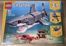 LEGO CREATOR #31381 FIERCE SHARK WITH A TREASURE CHEST 379 PIECES 3 IN 1 NIB 