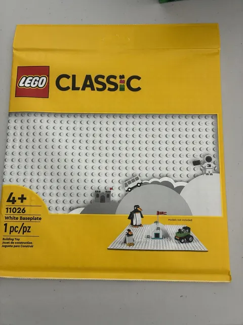 LEGO Classic White Baseplate, Square 32X32  (21 Baseplates) SEE DESCRIPTION