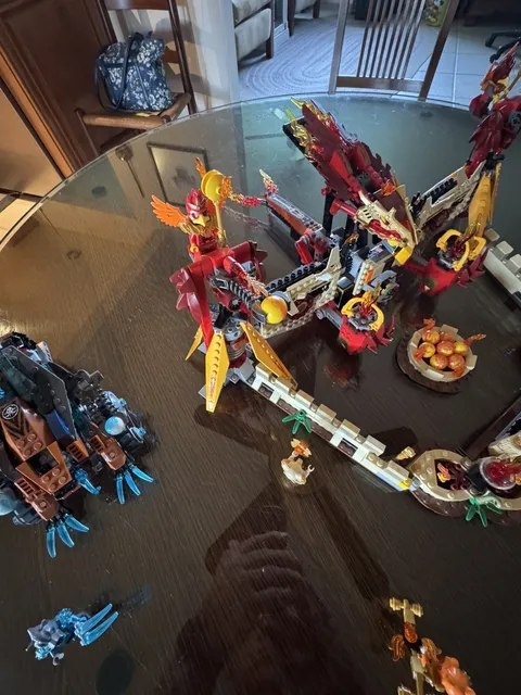 LEGO LEGENDS OF CHIMA: Flying Phoenix Fire Temple (70146) - 99% Complete (DESC)