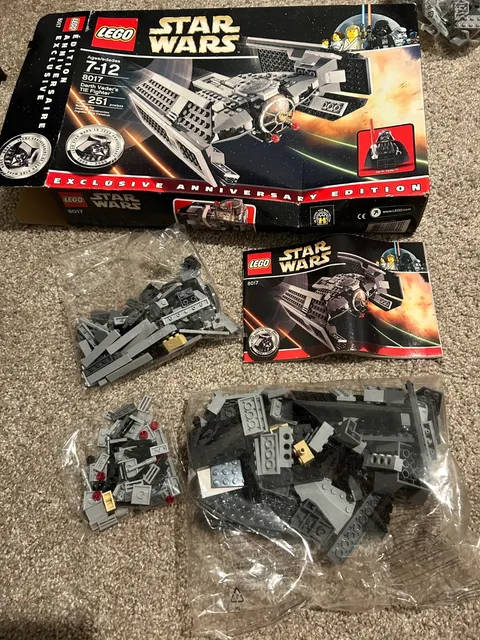 LEGO Star Wars: Darth Vader's Tie Fighter (8017)