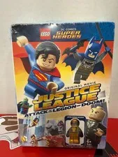 LEGO Trickster Minifigure NEW w/ Justice League Attack on the Leigon of Doom DVD