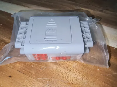 Light Bluish Gray Electric 9V Battery Box 4 x 11 x 7 with Red Switch New &Sealed